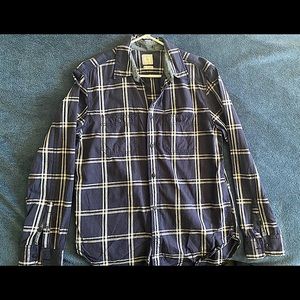 Men’s Gap Long Sleeve Button Up